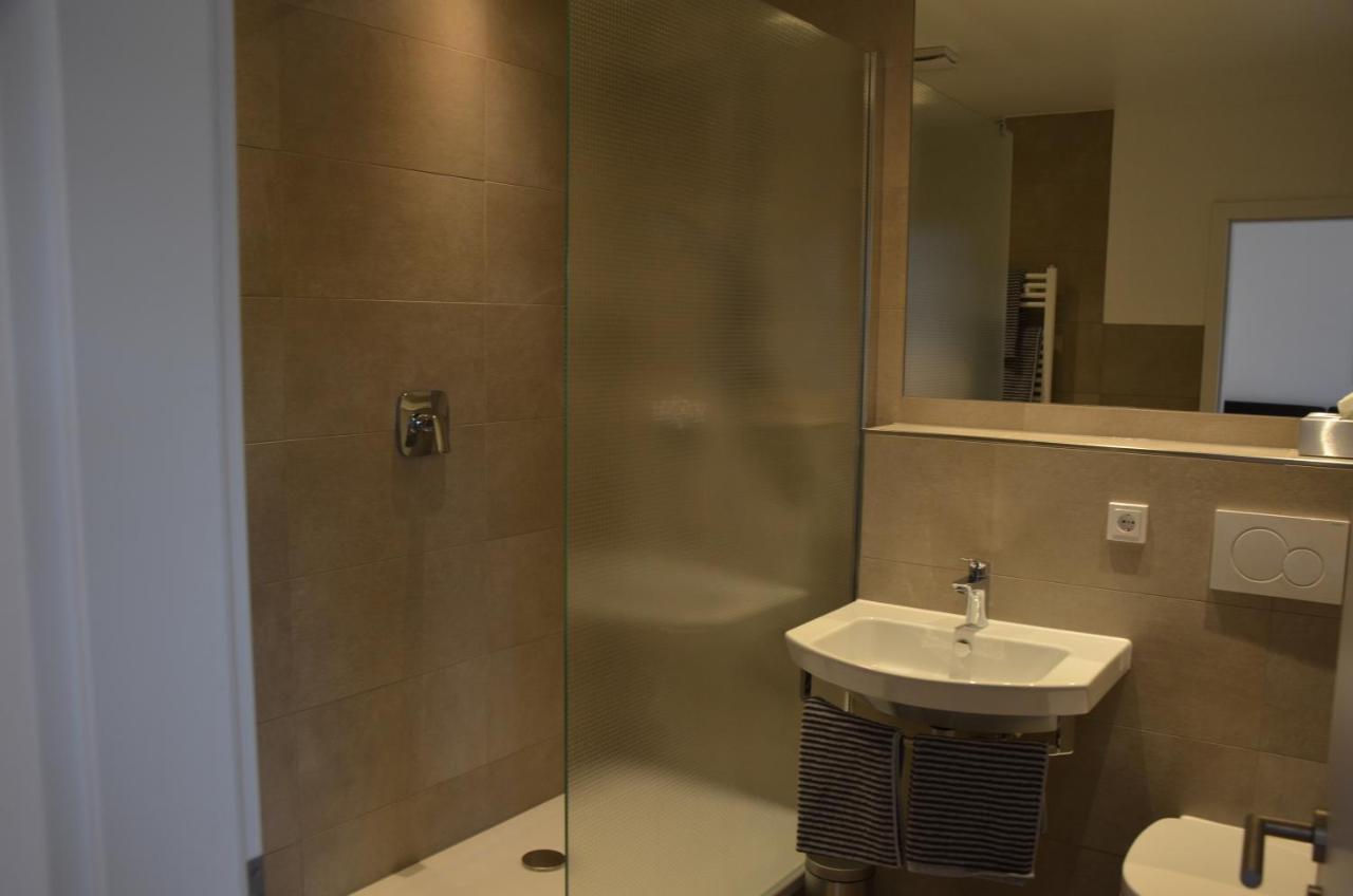 Weingut Erbes-Henn Hotel Uerzig Ngoại thất bức ảnh