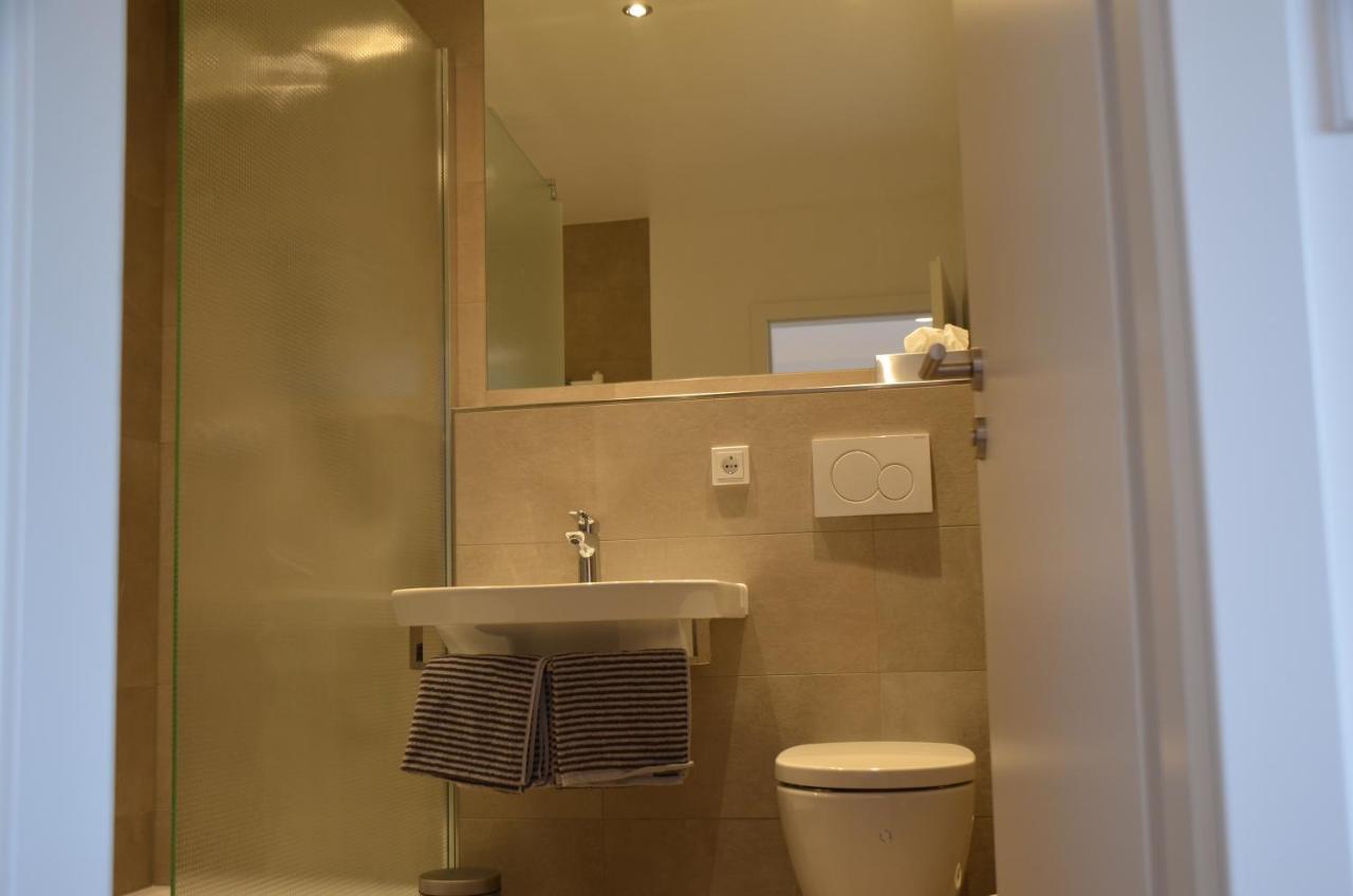 Weingut Erbes-Henn Hotel Uerzig Ngoại thất bức ảnh